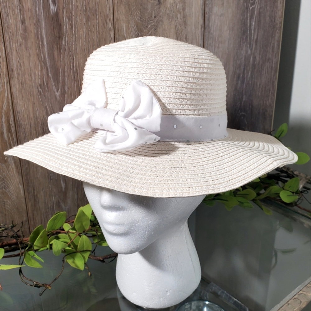 Girls Off-White Wide-Brimmed Straw Hat with Bow- Ages 4-7